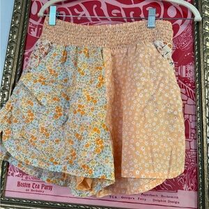 American Eagle Outfitters Floral High Waist Shorts - Orange and Cream